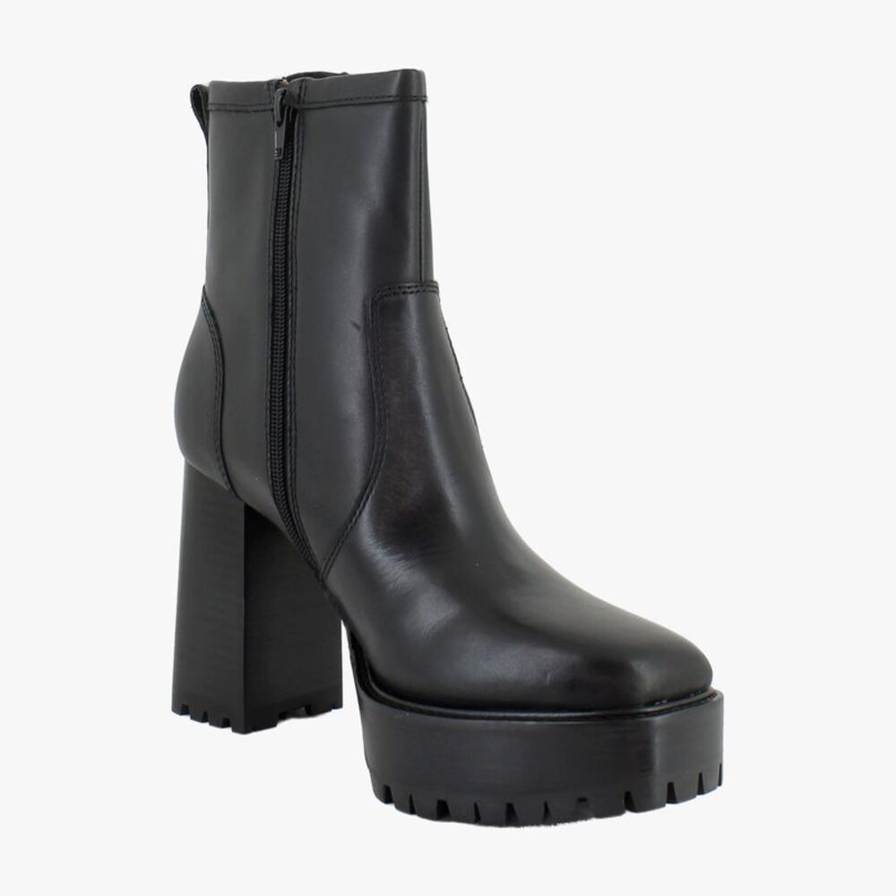 Steve Madden Summit Black Leather